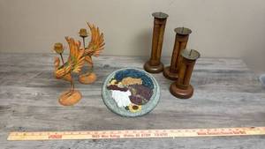 lot 647 image: Decorative Home Accents Lot Rooster Candleholders, Rooster with Sunflowers Plaque, and 3 Wood Candle Holders