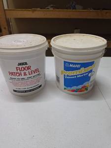 lot 809 image: Jasco Floor Patch & Level 13 lbs 4 oz and Mapei Premixed Thinset Mortar Lot