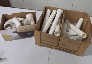 lot 843 image: Lot of PVC Plumbing Pipes Fittings and Connectors