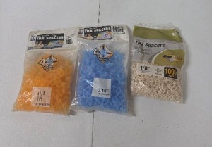 lot 854 image: Tile Spacers Lot 3 Packs TAVY 14 316 18 100 Spacers Each