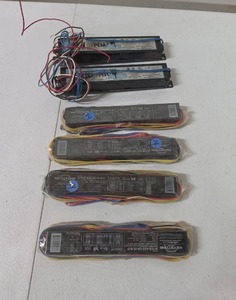 lot 882 image: Keystone Electronic Ballast KTEB-432-UV-IS-N-P 120-277V Lot of 6