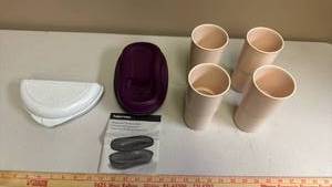 lot 456 image: Tupperware Breakfast Maker, Microwave Omette Maker and 4 plastic mugs