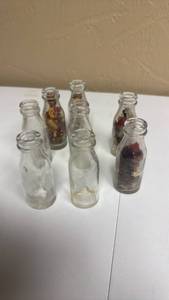lot 460 image: 8 Vintage Mini Glass Milk Bottles