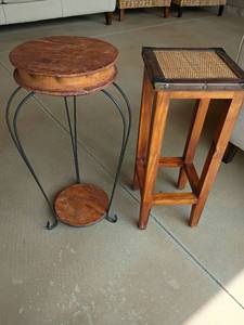 lot 932 image: 2 Small Side Tables Plant Stands.  26 x 11 and 25 x 10.5 x 10.5