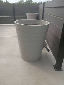 lot 944 image: Plastic Plant Pot.  29 x 24
