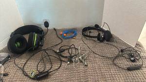 lot 1105 image: Gaming Headsets and Earbuds Lot