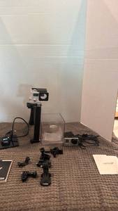 lot 1106 image: Go pro hero 3 with accessories