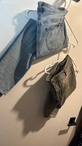 lot 1220 image: Ann Taylor and Gap pants size 8