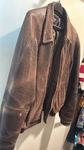 lot 1240 image: Wilsons The Leather Experts Jacket XL