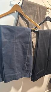 lot 1248 image: Mens slacks 34x32