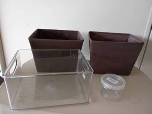 lot 2104 image: Bathroom Storage Containers