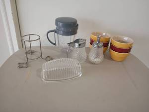 lot 2209 image: Miscellaneous Kitchen Items.  Bowls, Sugar, Creamer, Butter Dish and More