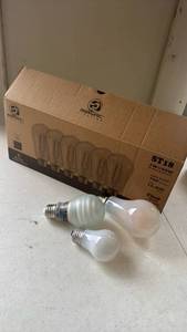 lot 2327 image: Light bulbs