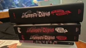 lot 70762 image: The Vampire Diaries Book Lot 3 Titles L.J. Smith