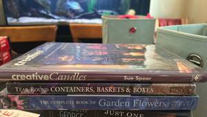 lot 70767 image: Creative Candles by Sue Spear and other creative books