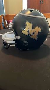lot 71031 image: Michigan Wolverines Replica Football Helmet with Face Mask