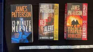 lot 71032 image: James Patterson 3-Book Lot 13-Minute Murder, Red Alert, Triple Homicide