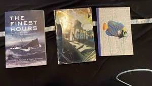 lot 71048 image: Lot of 4 Books The Finest Hours, Itch, and Others
