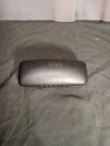 lot 7129 image: D&G Eyeglasses Case
