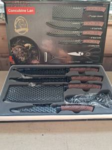 lot 3 image: Concubine Lan 7-Piece Kitchen Knife Set with Ceramic Peeler and Scissors