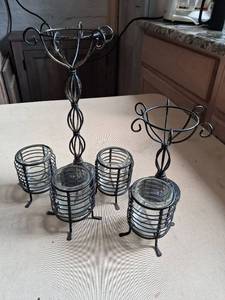 lot 26 image: Metal Wire Basket Candle Holder Set with Glass Inserts 6-Piece