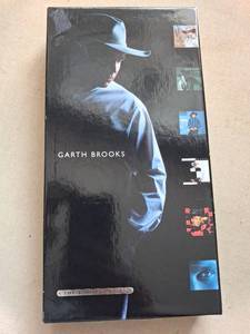 lot 117 image: Garth Brooks The Limited Series CD Box Set