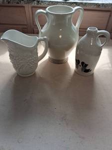 lot 127 image: Three White Ceramic Pitchers with Handles
