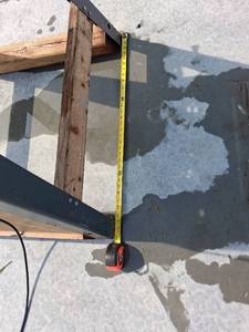 lot 128 image: Craftsman 10 Inch Band Saw 2.75 HP