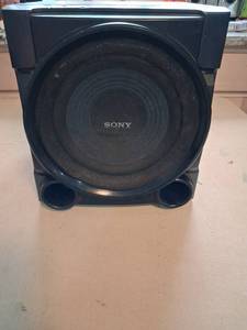 lot 155 image: Sony SS-WG90S Speaker System 120 Ohm Rated Impedance