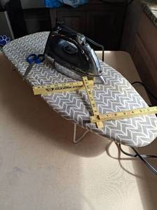 lot 186 image: Hamilton Beach Steam Iron with Multiple Heat Settings and Soleplate