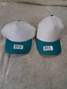 lot 193 image: Two-Piece Baseball Cap Set White Crown Teal Visor