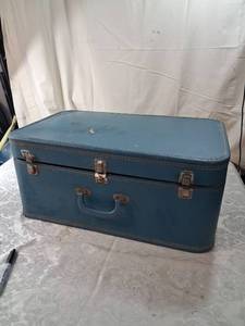 lot 195 image: Blue Steamer Trunk with Metal Hardware and Straps