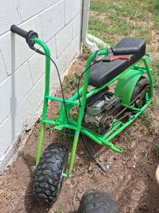 lot 200 image: Jacer Mini Bike Gas-Powered with Chain Drive Baha mini. Bike.