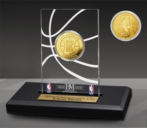 lot 193 image: $70 NBA 2021 Official Game Coin with Acrylic Stand - Clippers