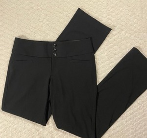 lot 197 image: Hollywould Mid-Rise Bootcut Workwear Dress Pants, Junior 17