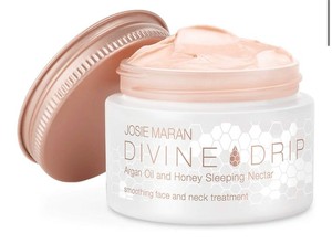 lot 1802 image: Josie Maran Divine Drip Argan Oil & Honey Sleeping Nectar (45g1.6oz)