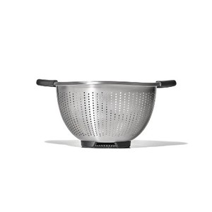lot 1871 image: OXO 3Qt Stainless Steel Colander, Dishwasher-Safe, 9.6 Width