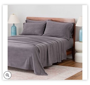 lot 1893 image: Berkshire Polarfleece Sheet Set with Extra Cases