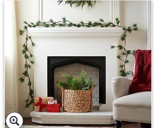 lot 2007 image: Bethlehem Lights 12 Illuminated Needle Pine Branch Garland
