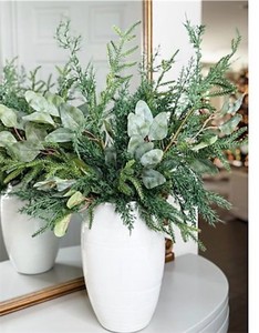 lot 2011 image: Janine Graff Simply Stunning S5 Real Touch Eucalyptus & Spruce Picks