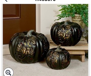 lot 2033 image: Smoky Blue IndoorOutdoor Flicker Flame Stacking Pumpkins by Valerie