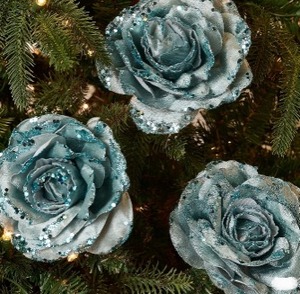 lot 2074 image: Set of 6 Rose Clips with Glitter Petals by Valerie, BLUE