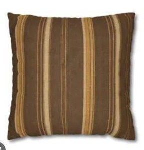 lot 18635 image: Set Of 2 Throw Pillows, 14x14