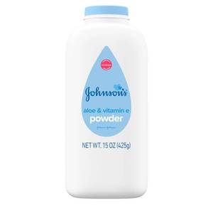 lot 2281 image: Johnsons Baby Powder with Cornstarch, Aloe & Vitamin E, 15 oz