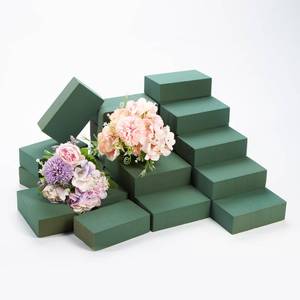 lot 3317 image: GNRZZT 30 PCS Floral Foam Blocks, 5.5 x 3.1 x 1.7, Green Foam Wet & Dry