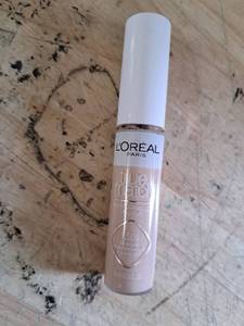 lot 4225 image: LOr�al Paris True Match Serum Corrector 10 mL C2 Light