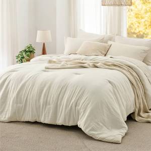 lot 3349 image: Bedsure King Comforter Set, Ivory, 3-Piece