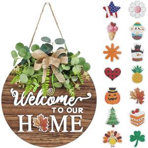 lot 12046 image: Gixie Home 12 Inch Round Wood Welcome Wreath Sign