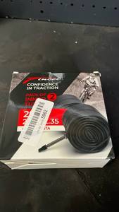 lot 12444 image: Fincci 29 2.125-2.35 Inner Tubes 48mm Presta Pack of 2