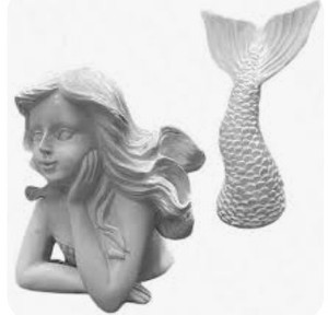 lot 8018 image: DTSFHTDAL Resin Mermaid Garden Statue Large White